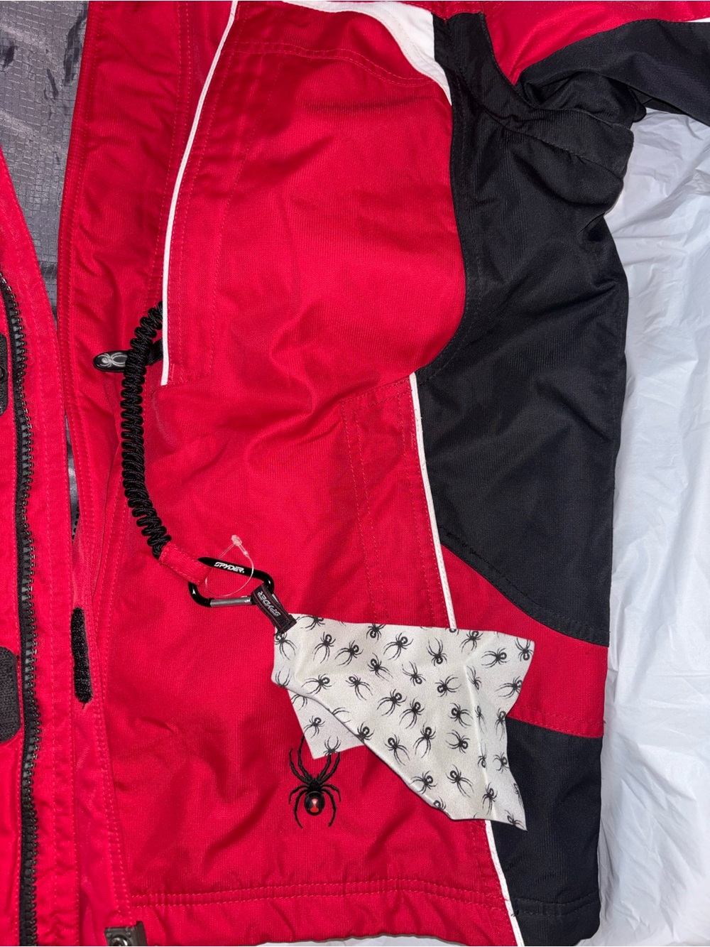 Spyder Red White Black Sport Ski Jacket - Picture 6 of 12